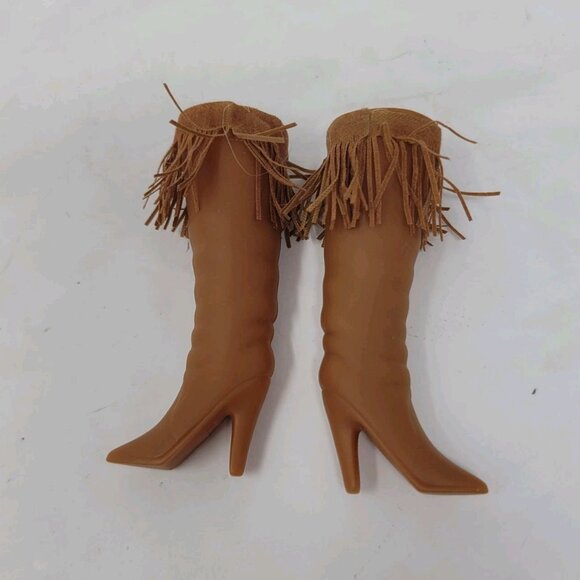 Barbie Boots Heels Faux Leather Suede Fringe Studs Shoes Mid Calf Vintage - Picture 3 of 4